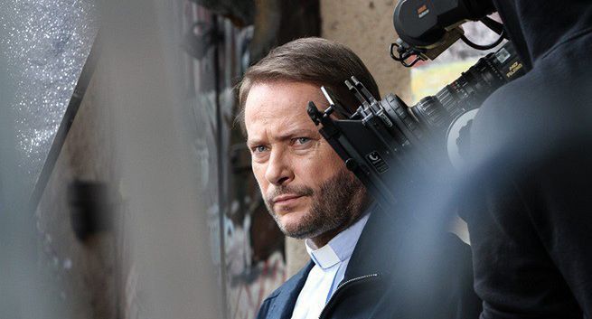 „Ojciec Mateusz” nie zniknie z TVP1. Ruszyły zdjęcia do 17. sezonu