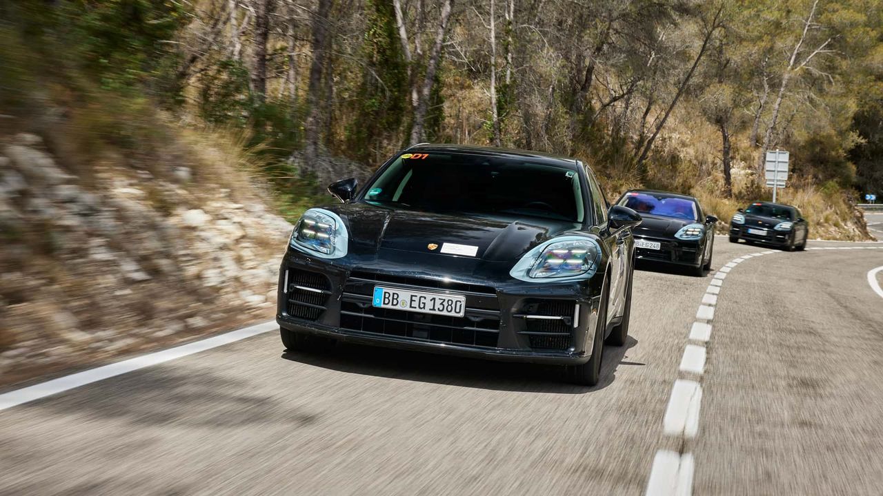 Nowe Porsche Panamera zadebiutuje niebawem. Do wyboru aż cztery hybrydy