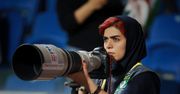 Irańskiej fotografce zabroniono robić zdjęcia na meczu. Zrobiła zdjęcia z dachu