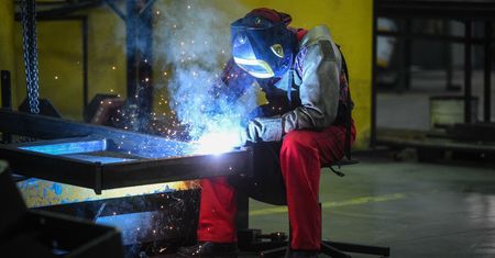 40 st. C w zakładach pracy. Związkowy apelują o wprowadzenie limitów