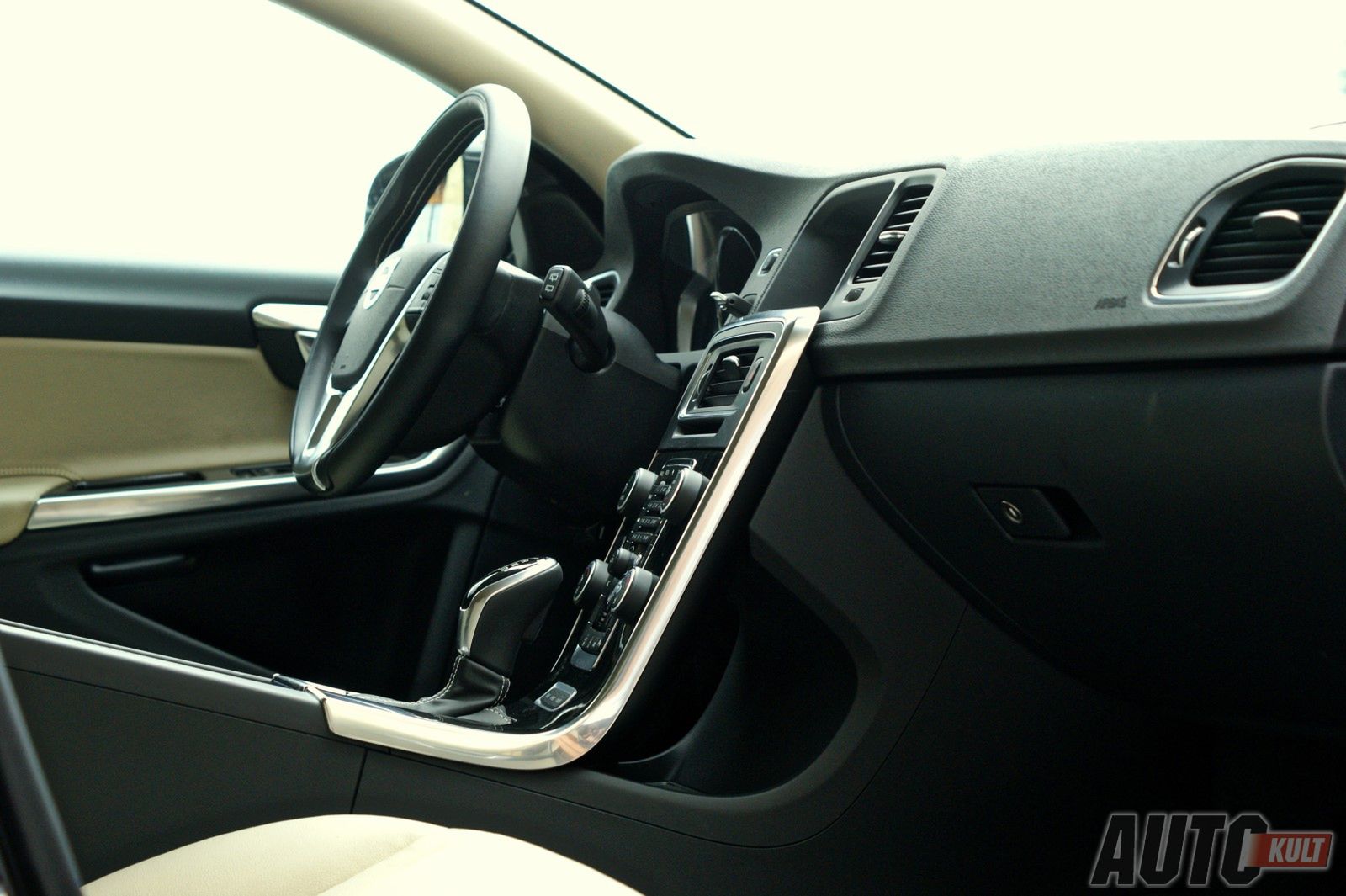 Volvo V60 Plug-In Hybrid - pierwsza jazda [galeria] 8