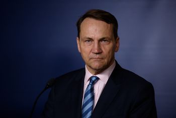 Sikorski krytykuje postawę Iranu. Mówił też o losie Ukrainy