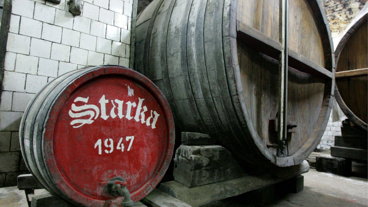 Starka to marka wódki produkowanej od 1946 r. w Szczecinie