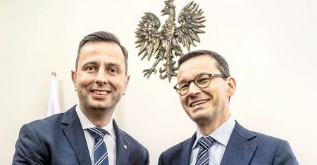 Presja PSL i PiS na marszałka Grodzkiego. Nieformalny sojusz przyspieszy Senat