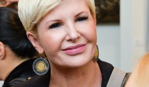Joanna Racewicz ma 49 lat. Zmieniła fryzurę i to wystarczyło. Ile lat dają jej fani?