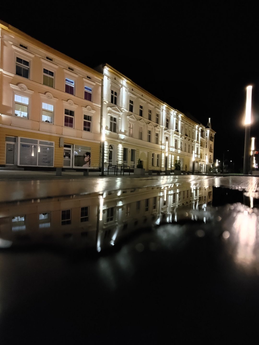 Smartfon inny niż (prawie) wszystkie. ASUS Zenfone 8 Flip: test 69