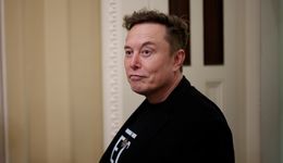 Portal Elona Muska ukarany. Miliony euro za promocję kryptowalut