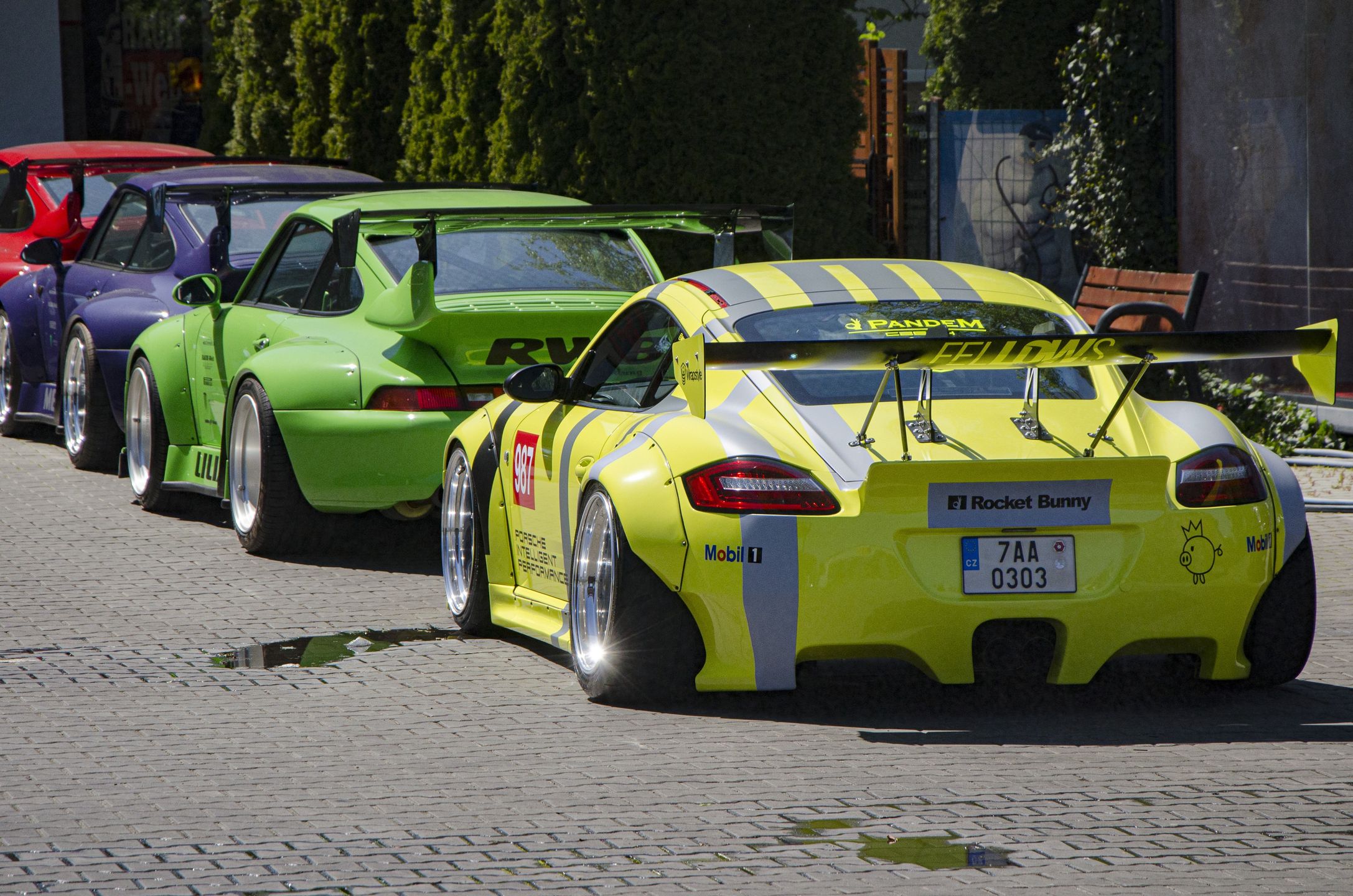 Porsche Cayman RWB