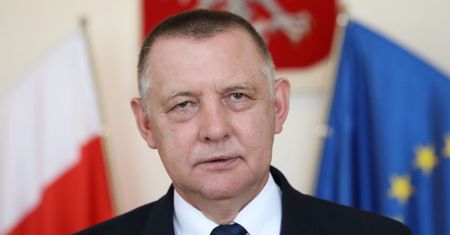 NIK rozdał milionowe premie. Gigantyczne kwoty. Nie żałowali pieniędzy
