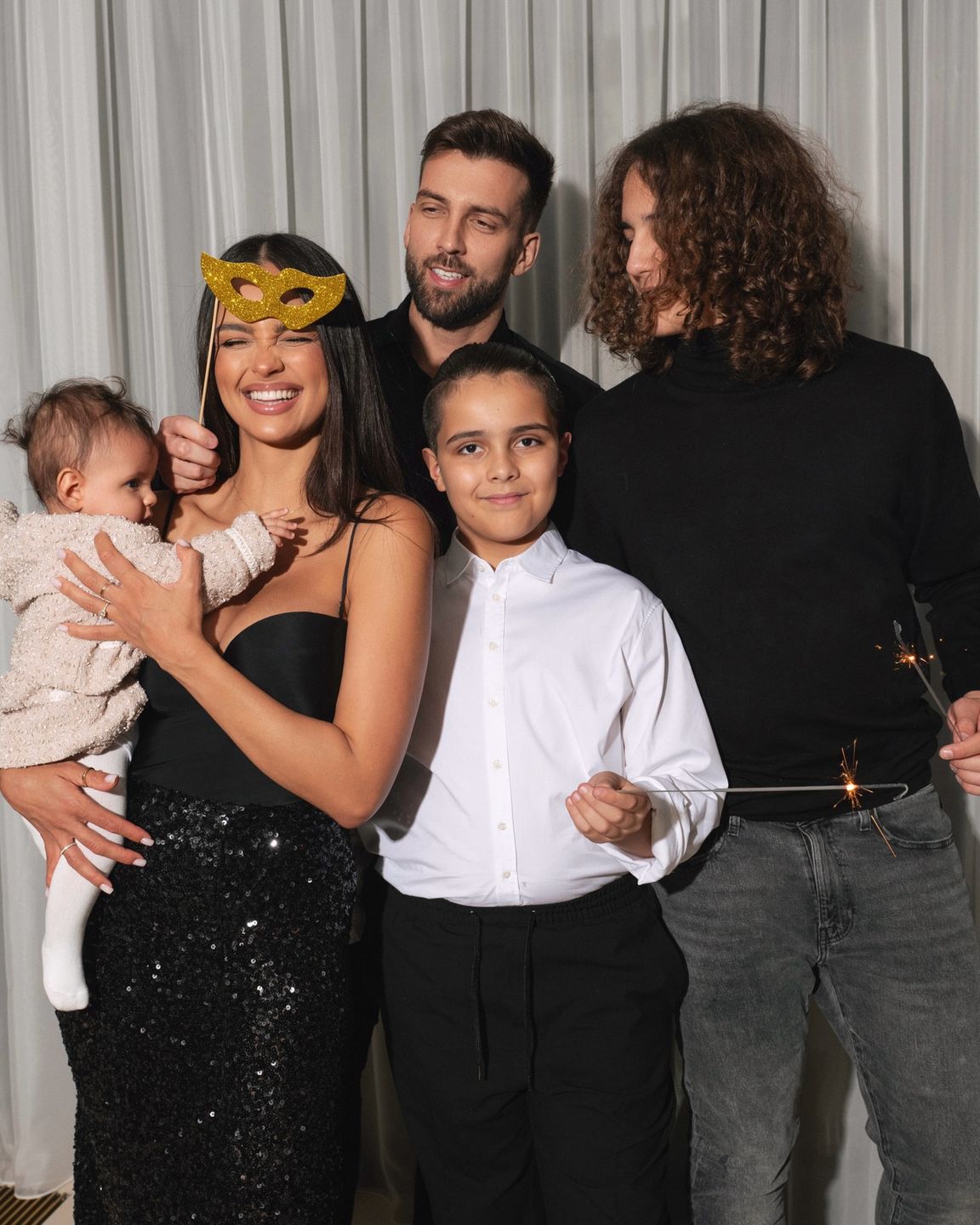 Klaudia El Dursi z rodziną