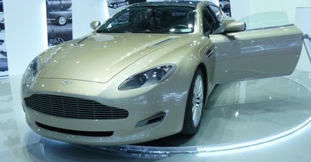 Bertone prezentuje Astona Martina Rapide w odmianie shooting brake [Genewa 2013]