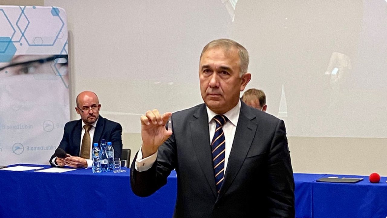 Biomed Lublin ma lek na koronawirusa. "To wydarzenie przełomowe w skali świata"