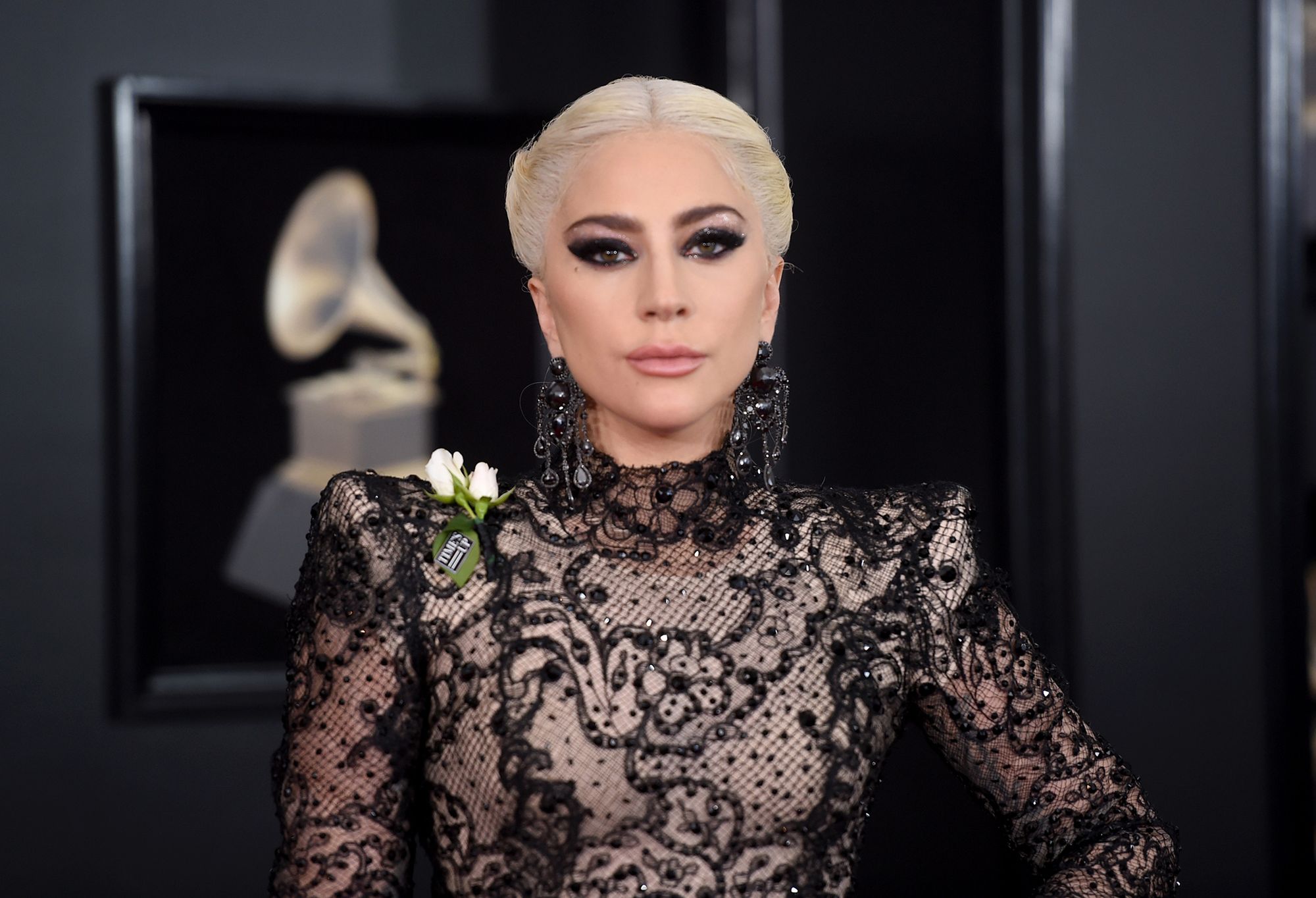 Lady Gaga krytykuje kradzież muzyki... kradnąc zdjęcia! 1