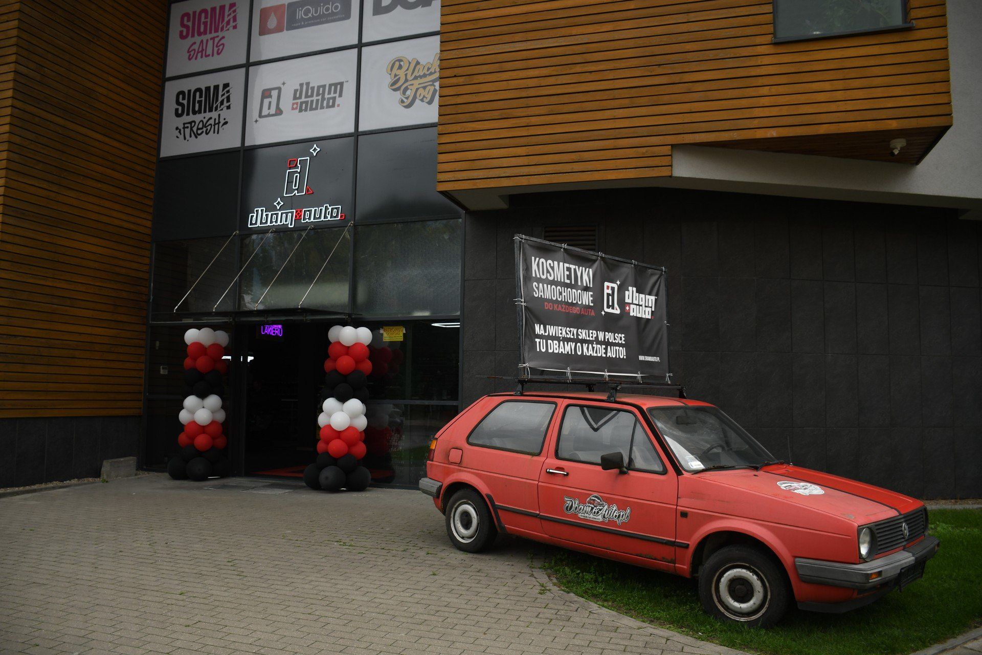 Oficjalne otwarcie sklepu Dbam o Auto we Włocławku przy ulicy Zielnej 55.