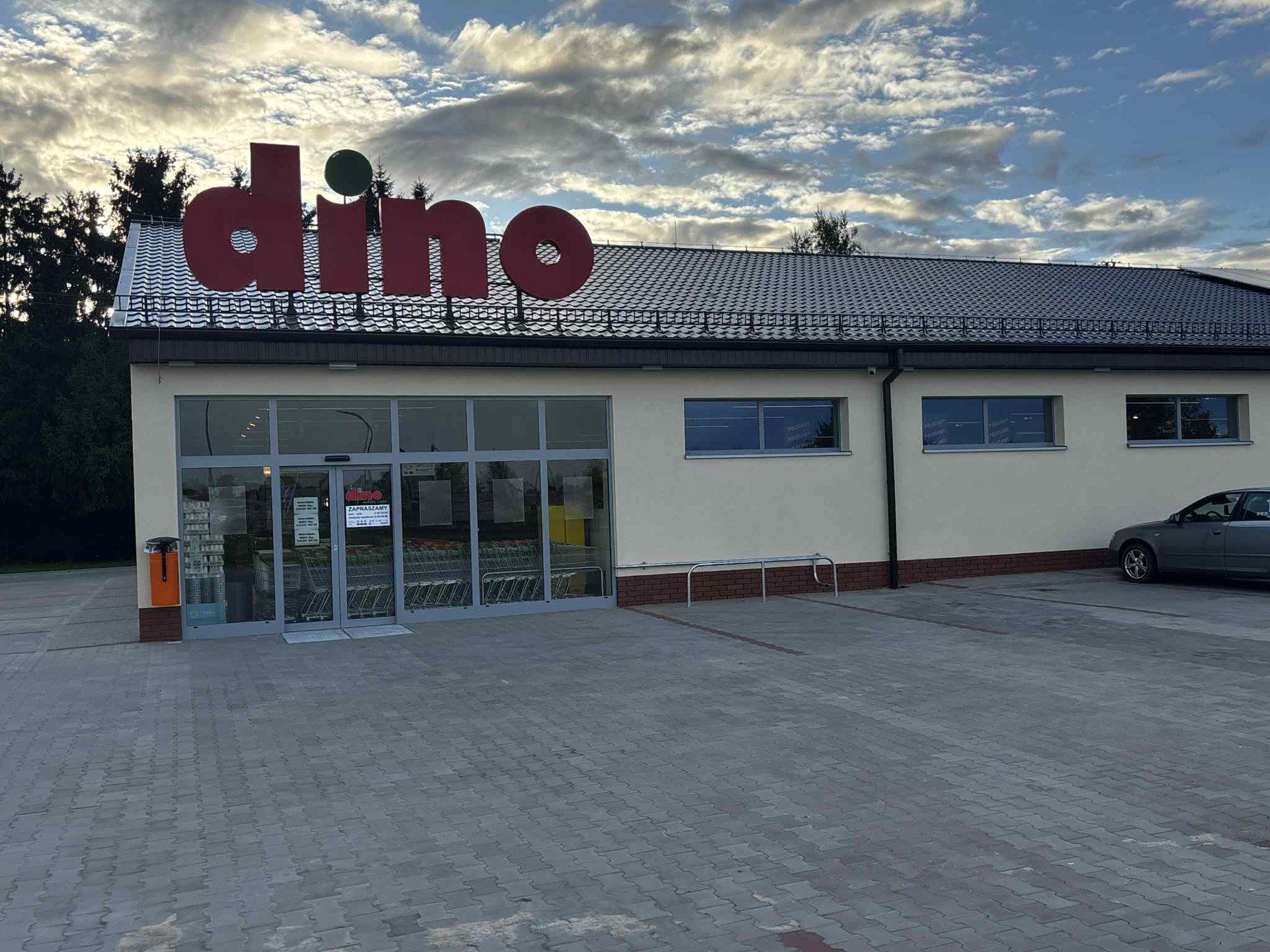 Market Dino przy ul. Miodowej w Świeciu jest już gotowy. Sklep czeka na klientów