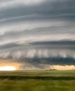 Chwile grozy w USA. Apokaliptyczny widok nieba przed burzą