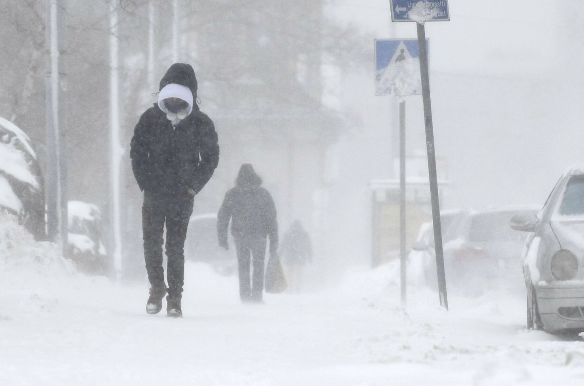 Zaspy śnieżne w Helsinkach mierzą nawet 3 m