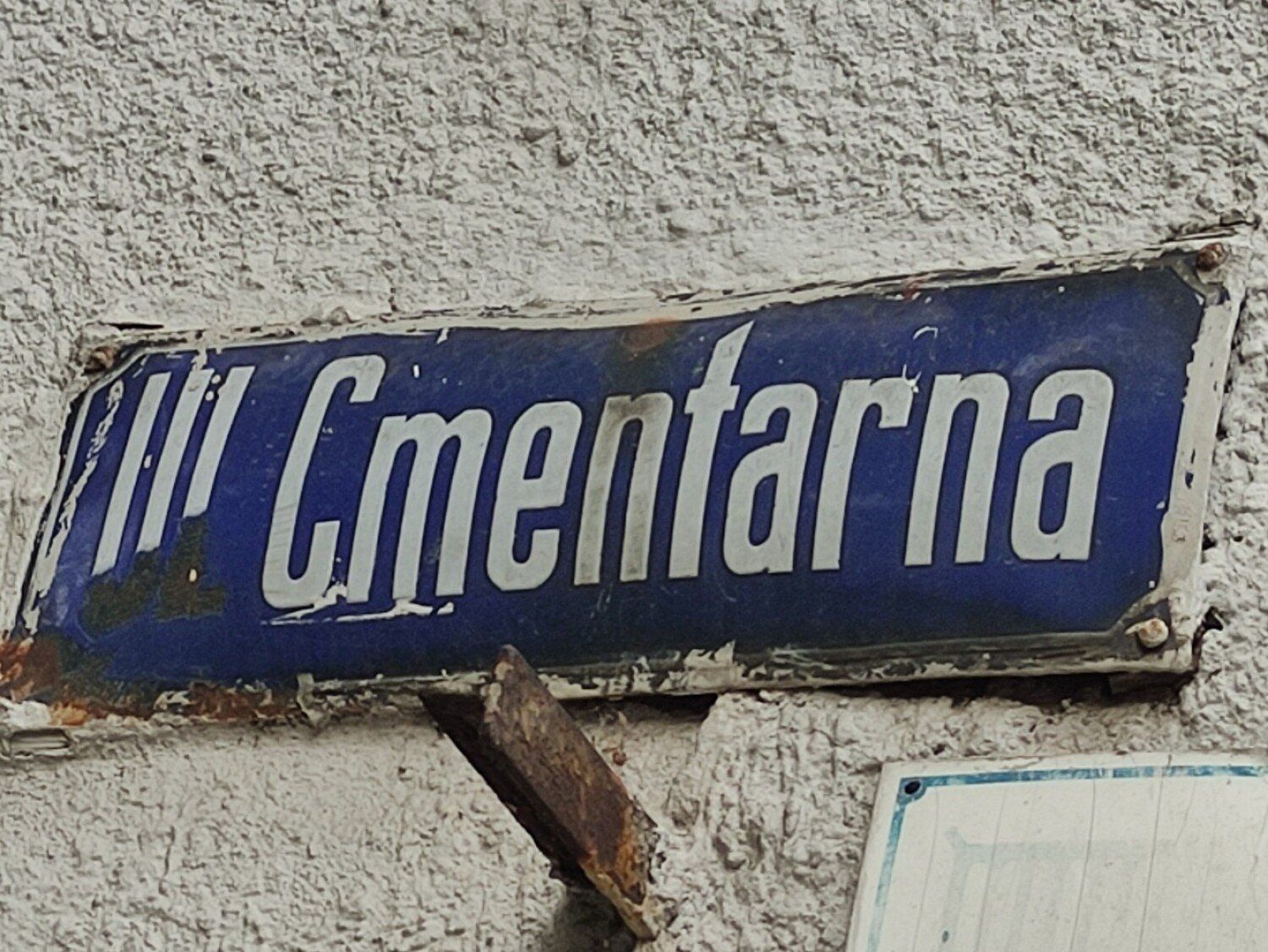 To miejsce spoczynku ambasadora II RP. Najciekawsze nagrobki cmentarza na Sobięcinie w Wałbrzychu. Zobacz zdjęcia!