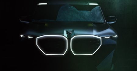 Nadjeżdża BMW XM Concept. Będzie potężną hybrydą z wielkimi nerkami
