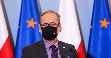 Szczepionka na COVID-19. Adam Niedzielski: myślę, że będzie w styczniu