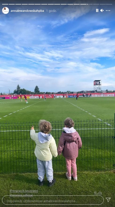 Liam Szczęsny i Klara Lewandowska kibicują ojcom