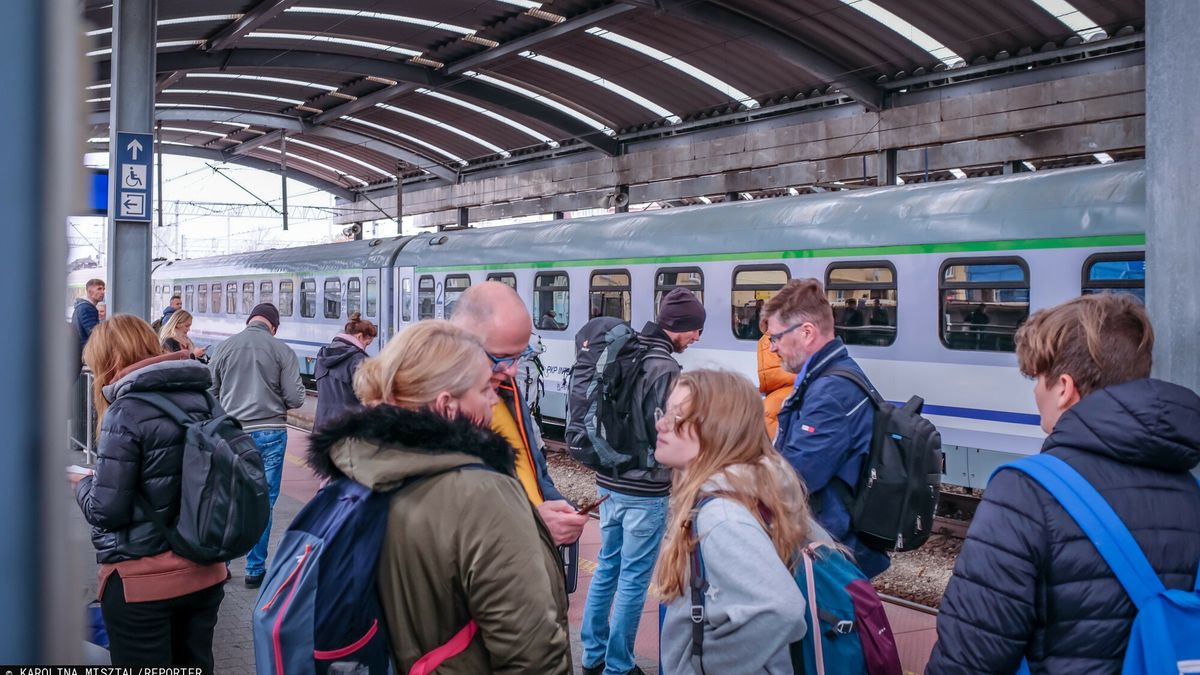 Według źródeł "DGP" rząd nie zamierza obniżać podatku VAT na bilety kolejowe