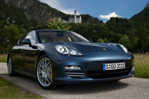 Rodzinka Porsche w komplecie (wideo)