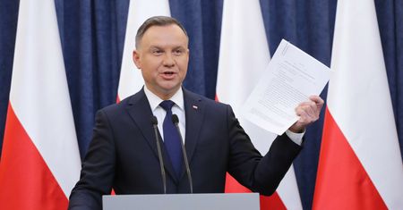 Prezydent chce likwidacji Izby Dyscyplinarnej. Trwają konsultacje z przedstawicielami klubów parlamentarnych