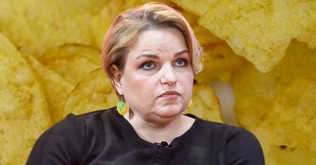 Bosacka bierze się za lubianą przekąskę. Mówi o "symfonii w żołądku"