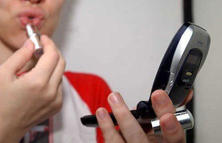 Dlaczego nie powinieneś wyrzucać swojej starej komórki? 2