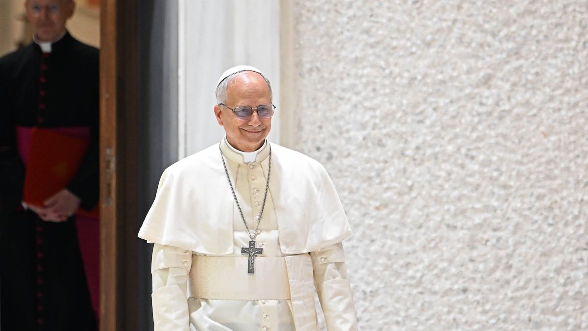 ITALY - POPE LEO XIV DURING AN AUDIENCE TO REPRESENTATIVES OF THE MEDIA , AT THE PAUL VI HALL IN VATICAN - 2025/5/12
**NO LIBRI** Italy, Rome, Vatican, 2025/5/12.Pope Leo XIV during an audience to representatives of the media, at Paul-VI hall in The Vatican. Photograph by ALESSIA GIULIANI / Catholic Press Photo 
Dostawca: PAP/PA
ALESSIA GIULIANI / ipa-agency.net
-