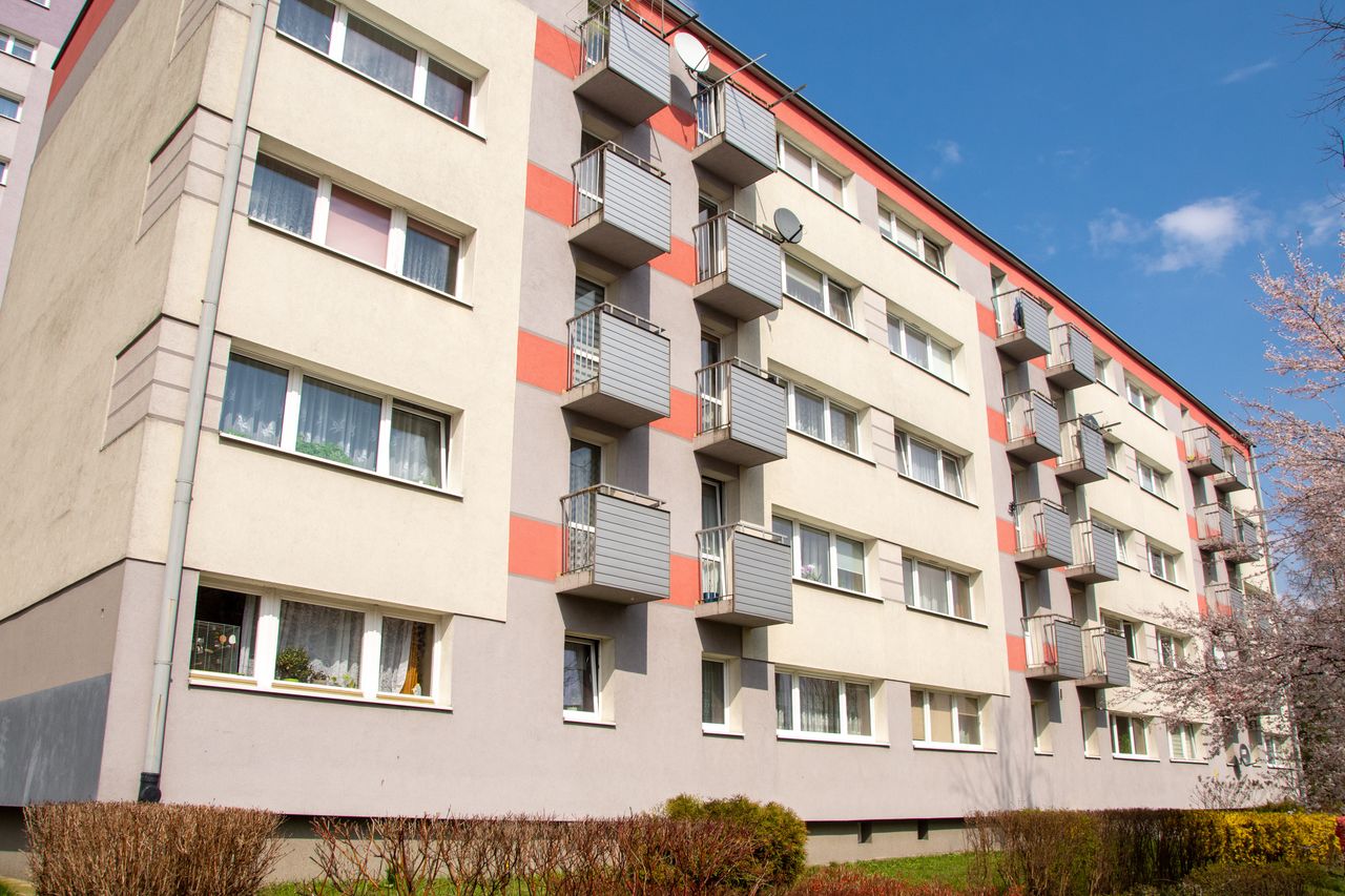 Kupują mieszkania za gotówkę. W dwóch miastach to oni dyktują warunki