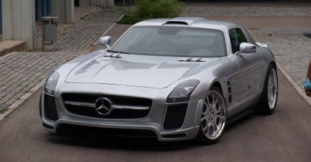 Z legendą w tle - FAB Design SLS (2010)