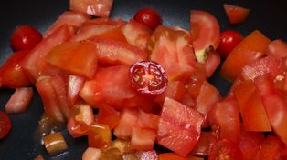 Nie możesz zasnąć? Zobacz, czy nie jesz tych produktów po 19