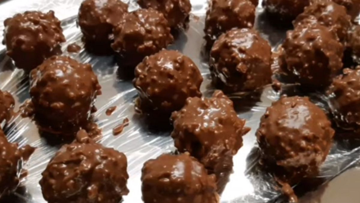 Przepis na domowe Ferrero Rocher