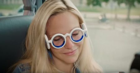 Stworzone przez Citroëna okulary eliminują chorobę lokomocyjną