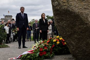 Kamień, który nie wszystkich poruszył. Symboliczne upamiętnienie polskich ofiar w Berlinie