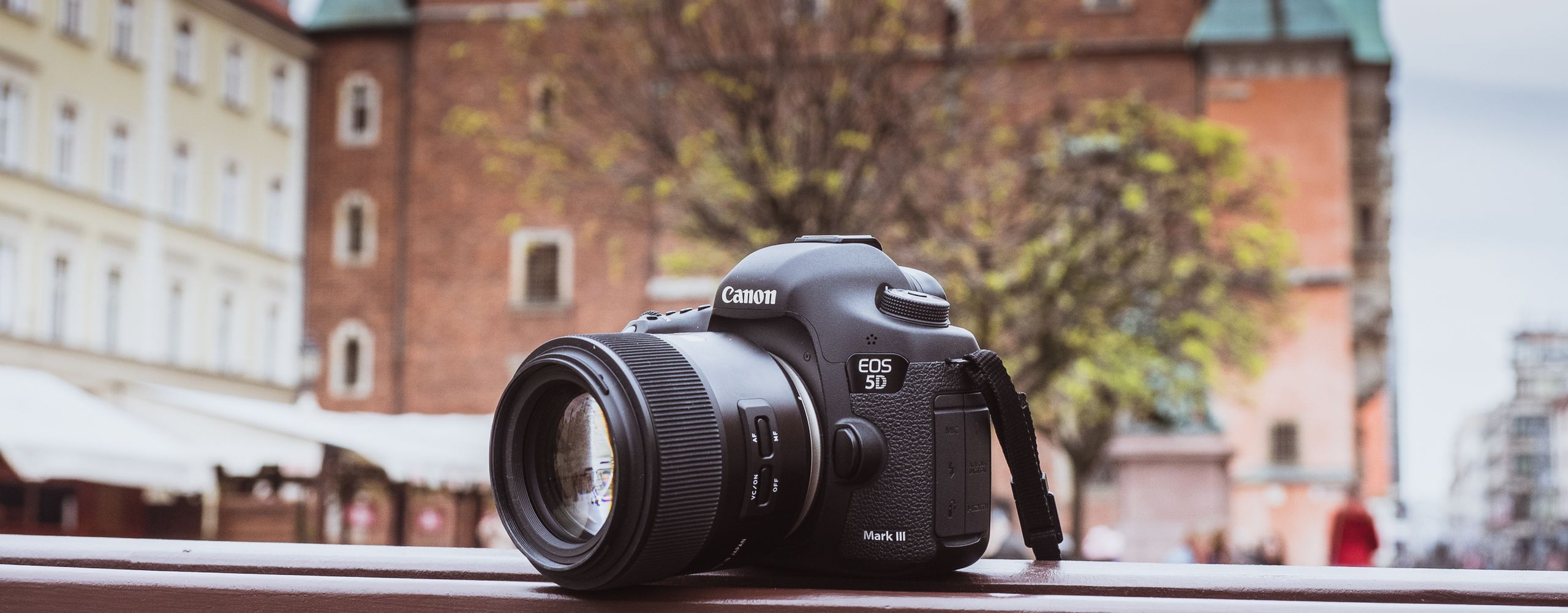 Tamron SP 85 mm f/1.8 Di VC USD - dobra, stabilizowana portretówa [recenzja] 6