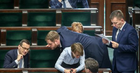 Rząd szykuje wielki przetarg. Skończy się jak z respiratorami?