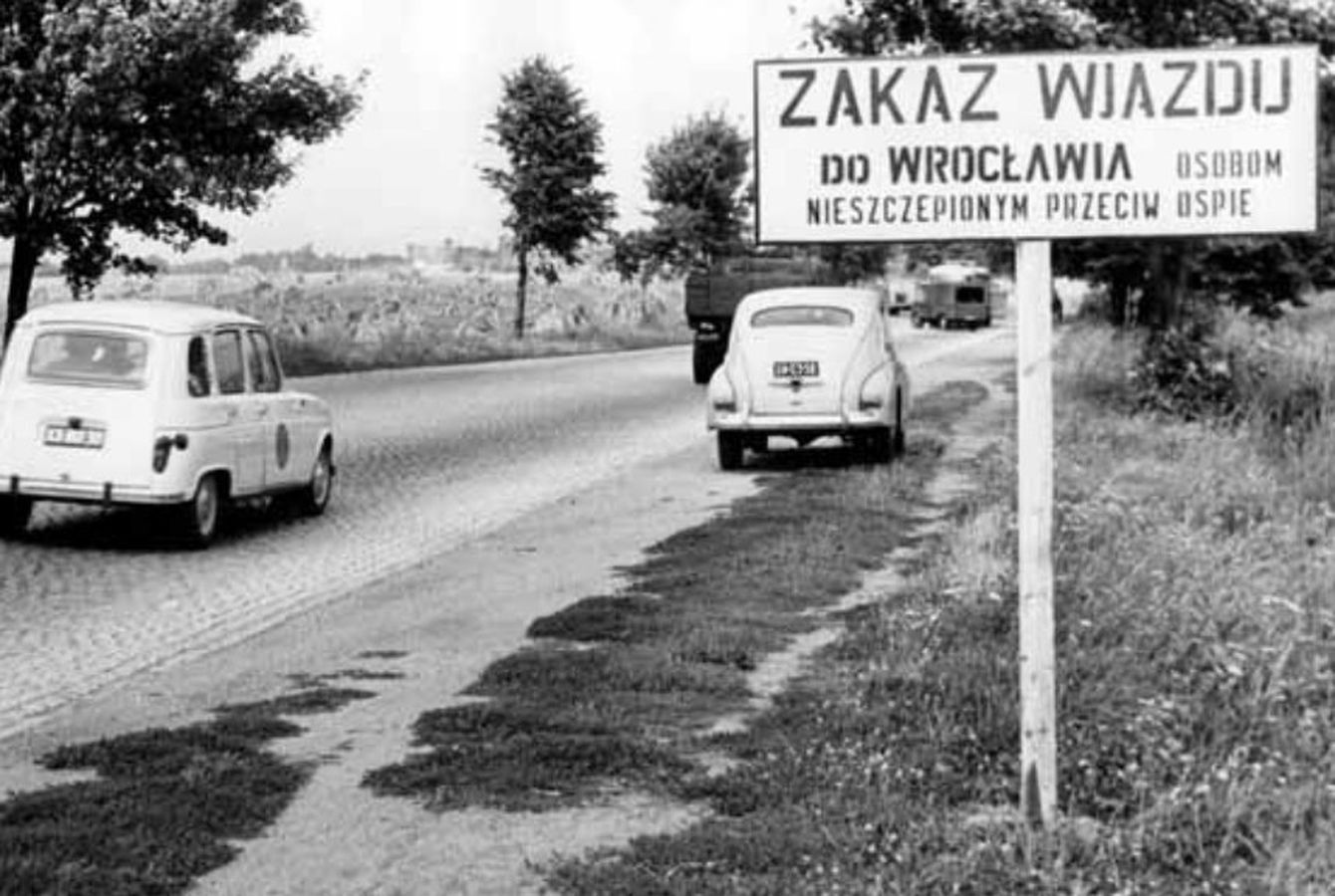 Do Wrocławia mogły wjeżdżać tylko osoby zaszczepione na ospę