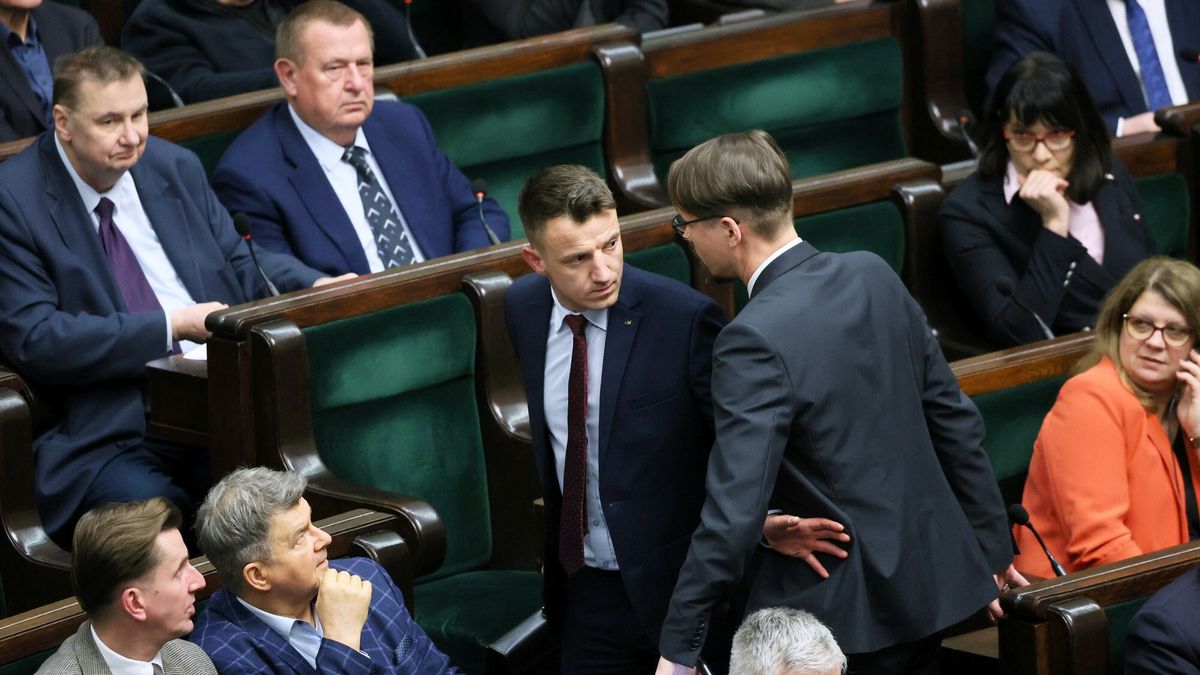 Ryszard Wilk wyszedł z sali plenarnej Sejmu