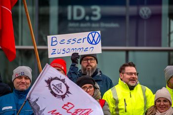Pracownicy Volkswagena grożą strajkiem. Dali firmie kilka dni