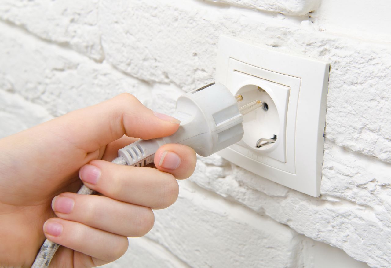 PiS umocnił państwowy monopol. Oto dlaczego w Polsce prąd jest taki drogi