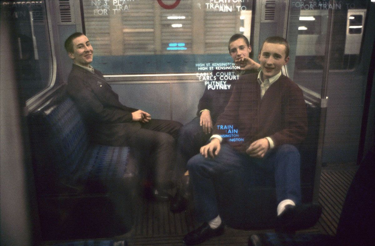 Londyńskie metro lat 70. i 80. w obiektywie Boba Mazzera 13