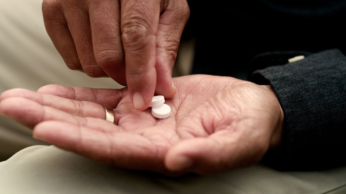 Shot of an unrecognizable man taking tablets in a garden
Don't forget to take your pills
Sean Anthony Eddy