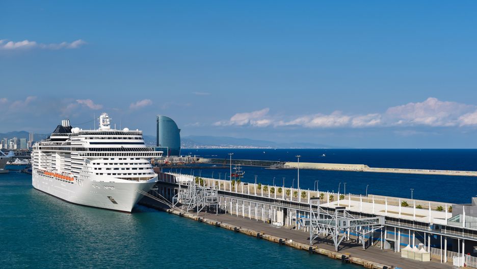 Port w Barcelonie od wielu lat jest jednym z najbardziej ruchliwych w Europie