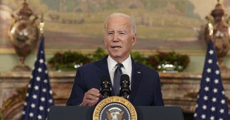 Biden: Ustaliliśmy z Xi, że będziemy do siebie dzwonić w razie kryzysu
