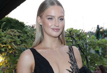 Tak ubrała się na koncert Justina Timberlake'a. Mini i "niezniszczalne" buty