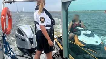 Chwile grozy w Gdańsku. Trzy osoby utknęły na betonowych blokach