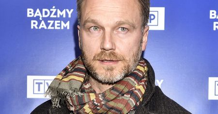 "Komisarz Alex". Odejście Krystiana Wieczorka z hitu TVP będzie dramatyczne. Fanów czekają emocje